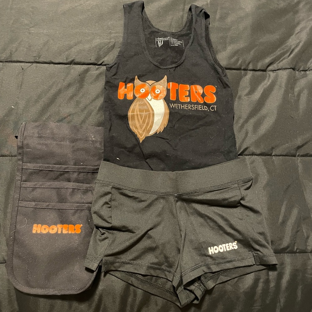 Hooters Girl Uniform